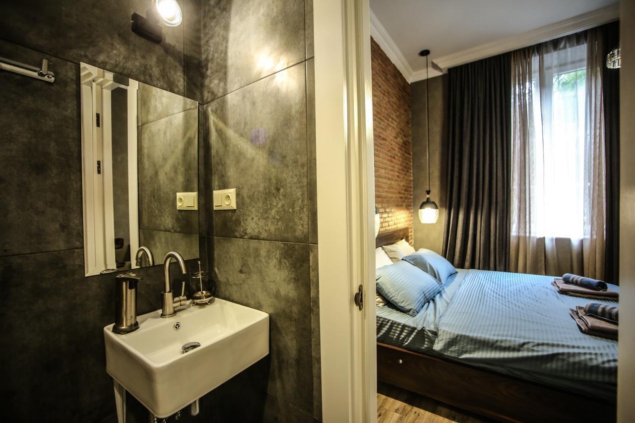 Classy Apartments Central Тбилиси Екстериор снимка