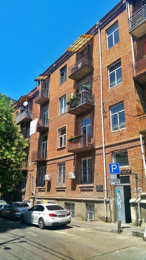 Classy Apartments Central Тбилиси Екстериор снимка